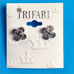 NWT Trifari Stud Earrings Black Marcasite Rhinestone Crystal Floral Silver-tone